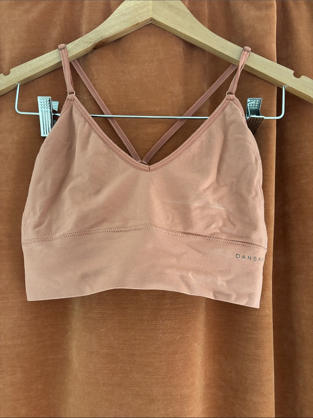 Danskin Peach-Pink Seamless Sports Bralette